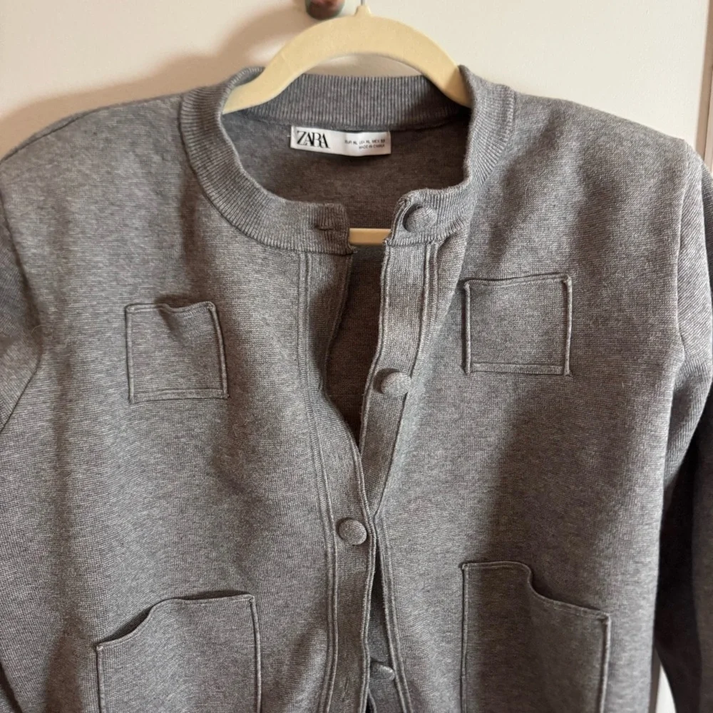 ZARA shoulder pad knit grey cardigan - Picture 3 of 5
